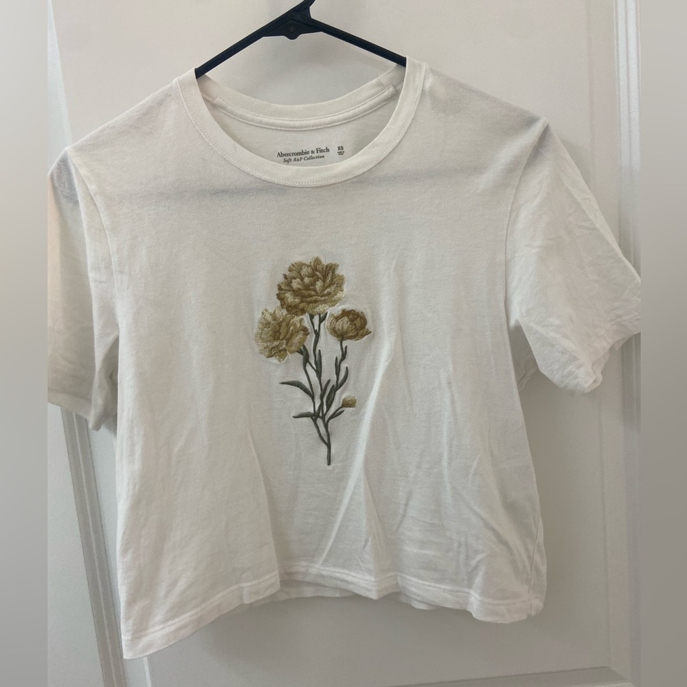 Abercrombie Crop tee